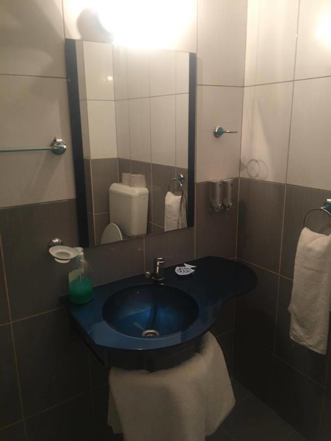 Hotel Dinastia Πιτέστι Εξωτερικό φωτογραφία