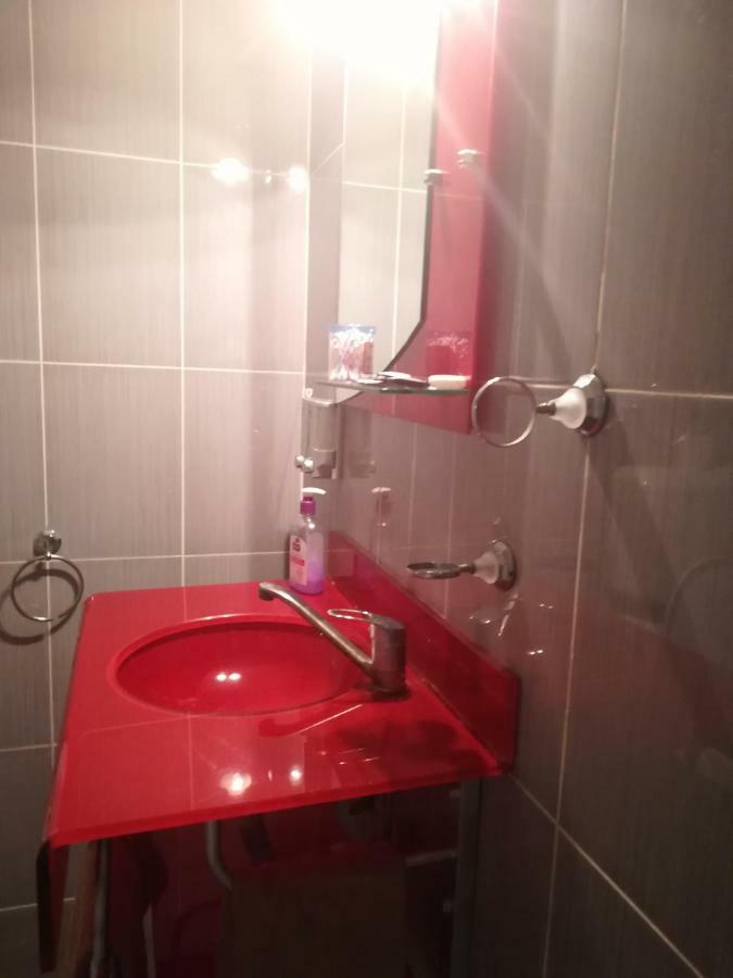 Hotel Dinastia Πιτέστι Εξωτερικό φωτογραφία